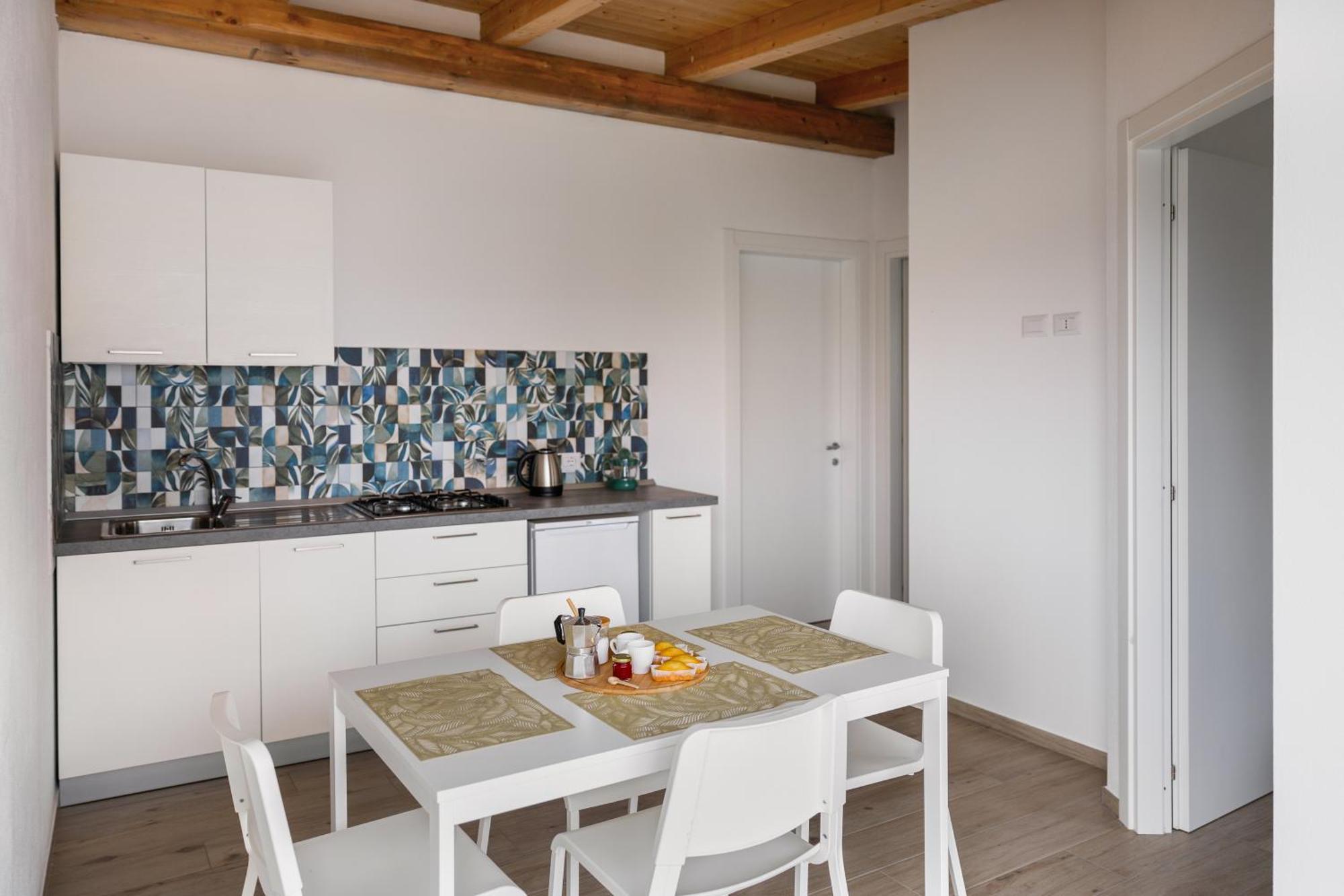 Villaggio Camping Poseidon - Bungalows & Rooms With Sea View In Nature Santa Caterina Dello Ionio Marina Bagian luar foto